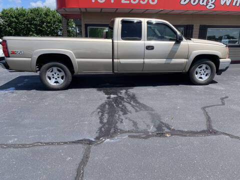 2006 Chevrolet Silverado 1500 for sale at Doug White's Auto Wholesale Mart in Newton NC