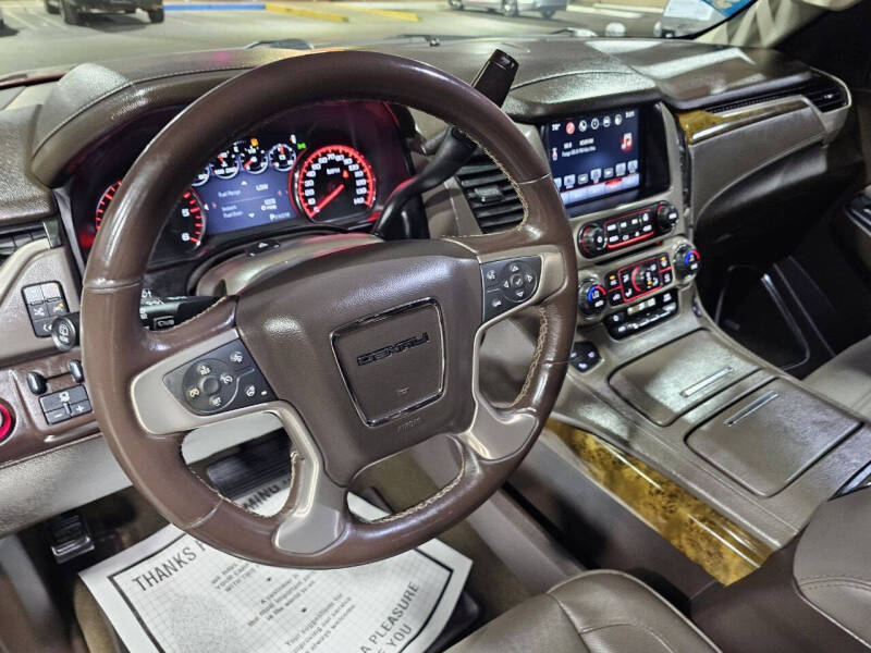 2016 GMC Yukon Denali