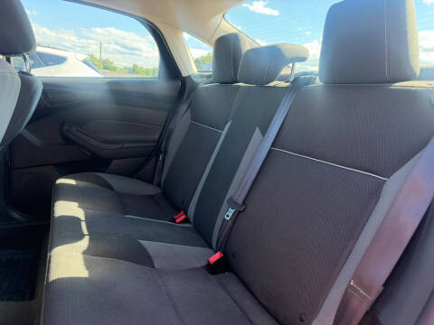 2012 Ford Focus SE