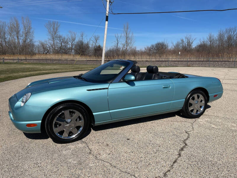 2002 Ford Thunderbird Deluxe