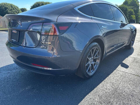 2020 Tesla Model 3 Standard Range