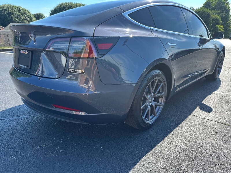 2020 Tesla Model 3 Standard Range