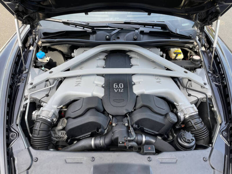 2015 Aston Martin DB9