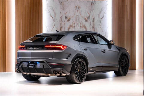 2025 Lamborghini Urus SE