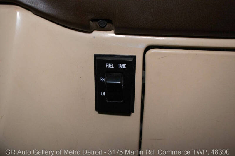 1987 Chevrolet R/V 10 Series V10