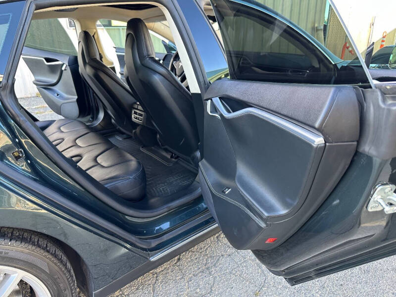 2014 Tesla Model S 85