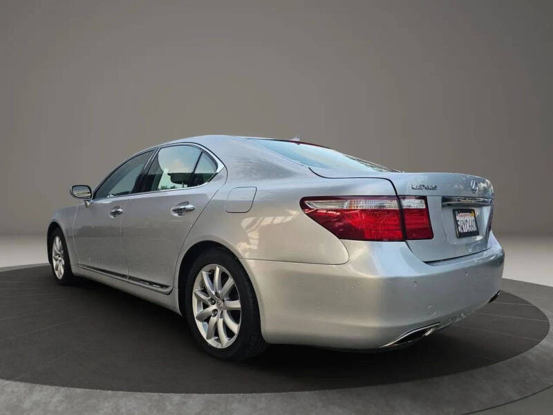 2007 Lexus LS 460