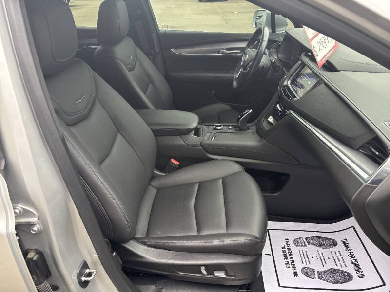 2020 Cadillac XT5 Luxury