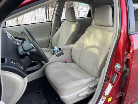 2012 Toyota Prius Two