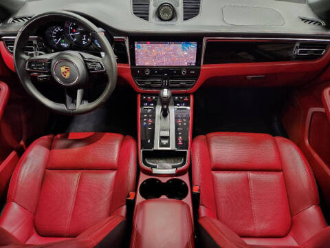 2023 Porsche Macan
