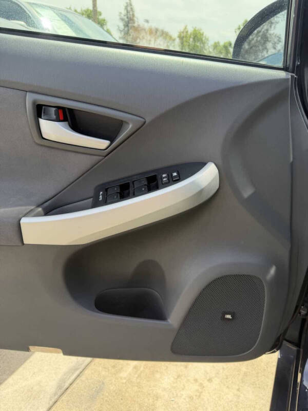 2011 Toyota Prius Five