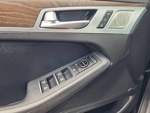 2018 Genesis G80