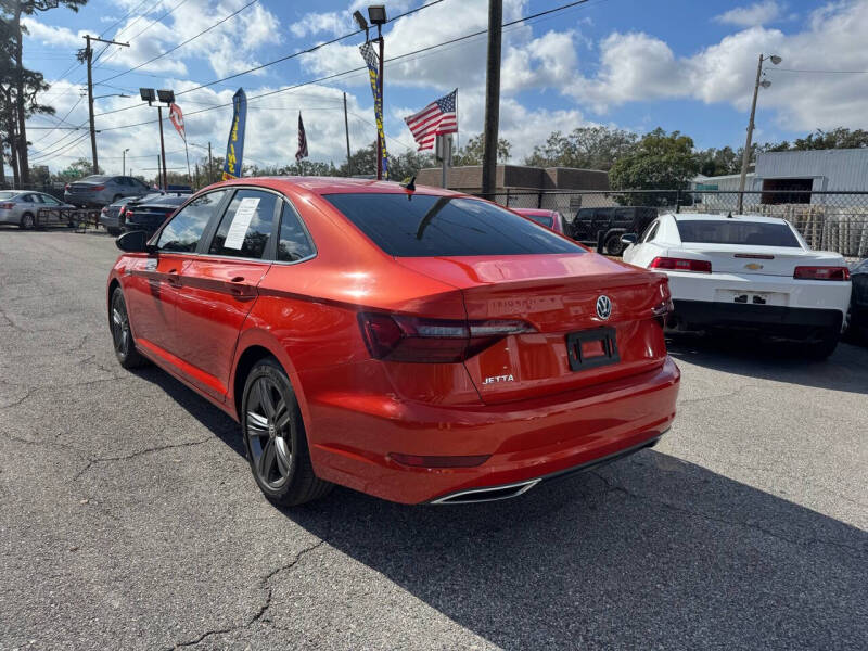 2020 Volkswagen Jetta R-Line photo 3