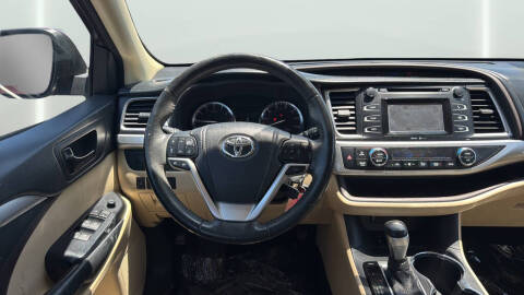 2015 Toyota Highlander LE Plus