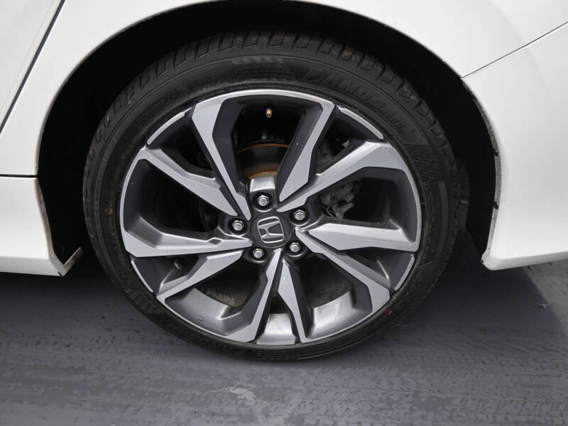 2019 Honda Civic Touring