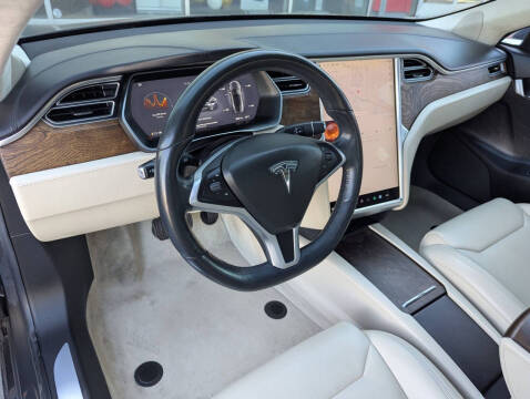 2017 Tesla Model S 75D