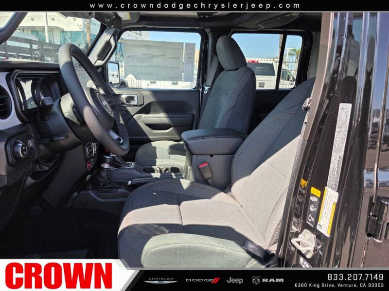 2025 Jeep Gladiator Willys