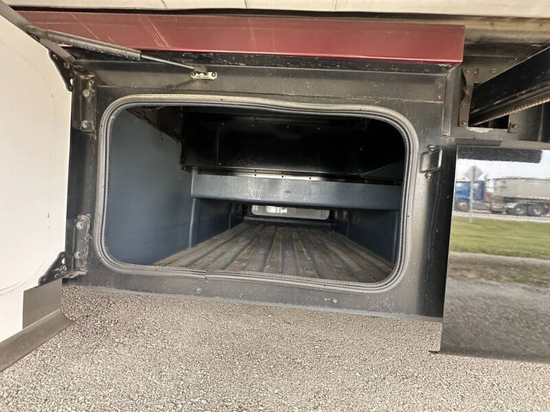 2015 Fleetwood RV Excursion 35B