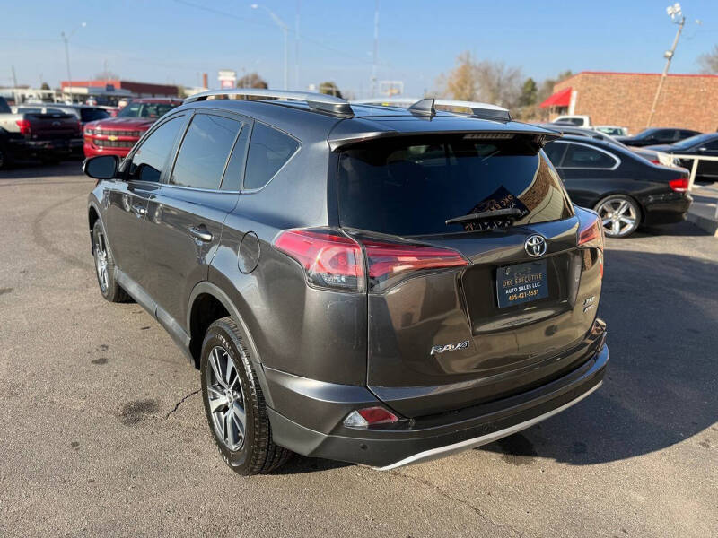 2016 Toyota RAV4 XLE