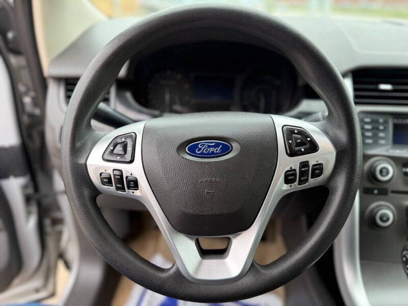 2012 Ford Edge SE