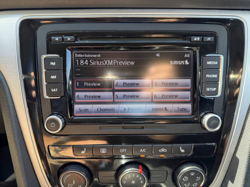 2013 Volkswagen Passat