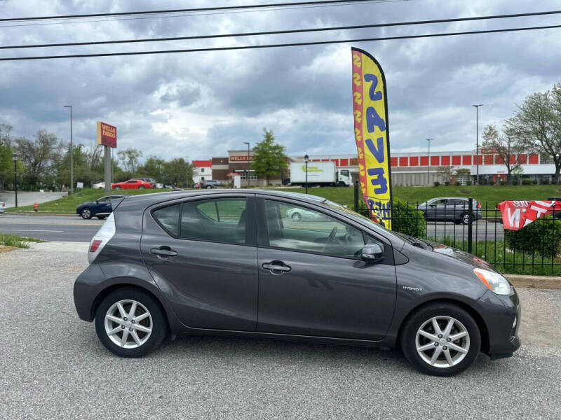 2013 Toyota Prius c
