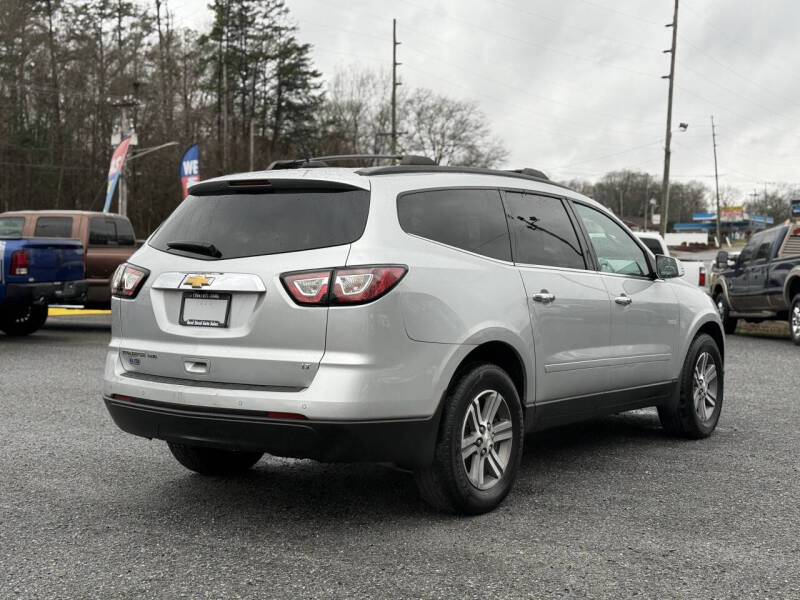 2017 Chevrolet Traverse LT