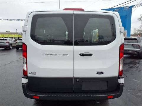 2024 Ford Transit