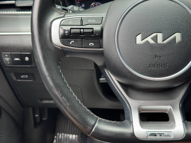 2023 Kia K5