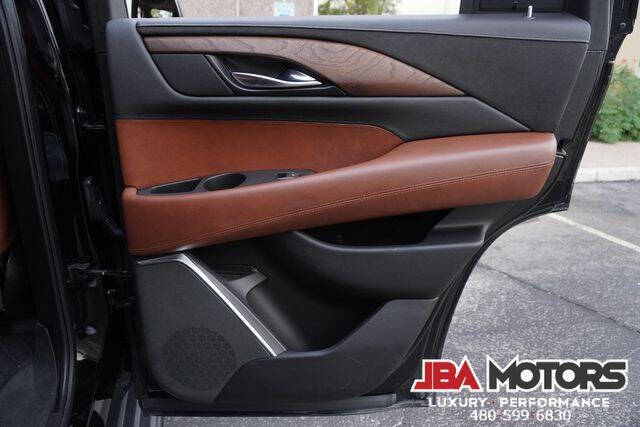 2019 Cadillac Escalade Luxury