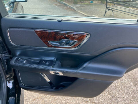 2019 Lincoln Continental Livery