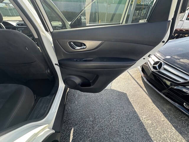 2015 Nissan Rogue SV