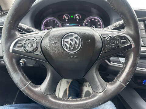 2018 Buick Enclave Essence