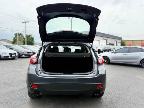 2016 Mazda MAZDA3 i Sport
