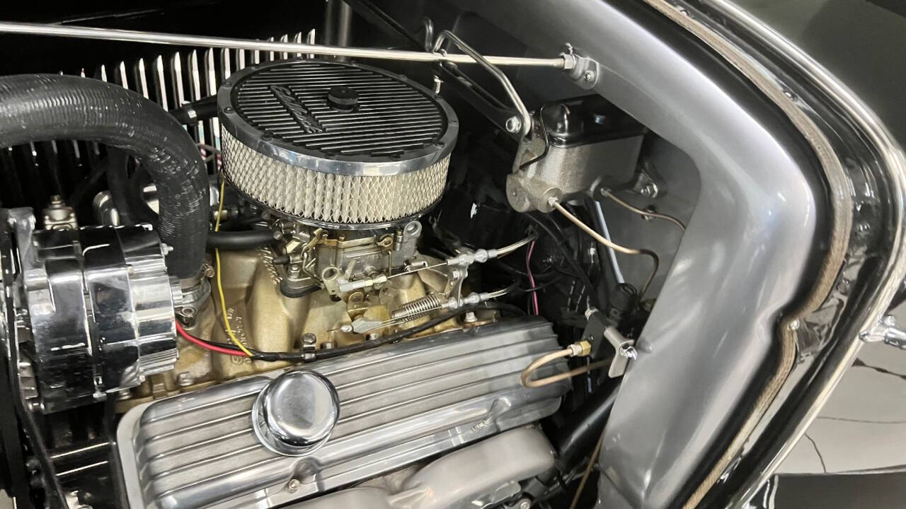 1930 Ford Model A 17