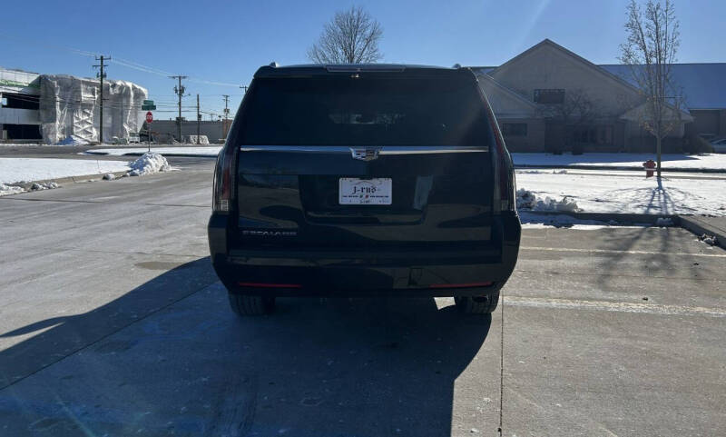 2019 Cadillac Escalade ESV Premium Luxury