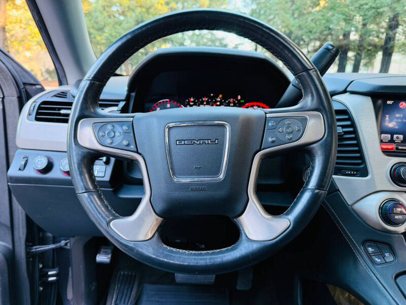 2016 GMC Yukon Denali