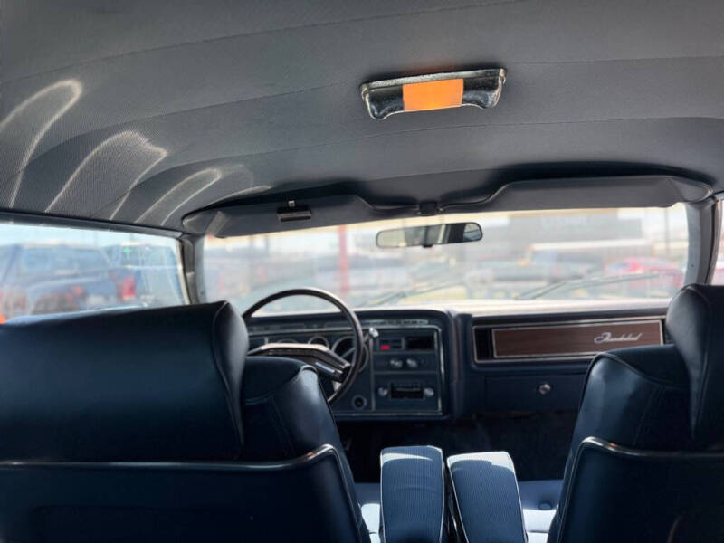 1974 Ford Thunderbird