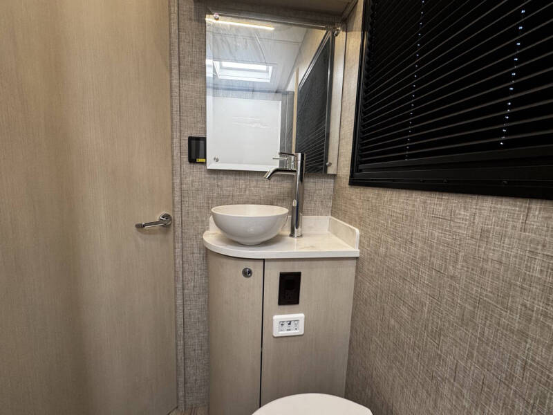 2026 Tiffin Wayfarer