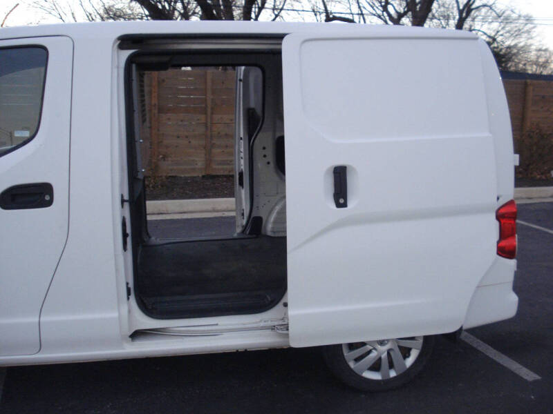 2018 Nissan NV200 SV