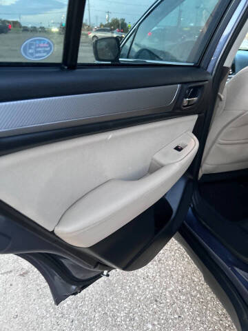 2017 Subaru Outback 2.5i Premium