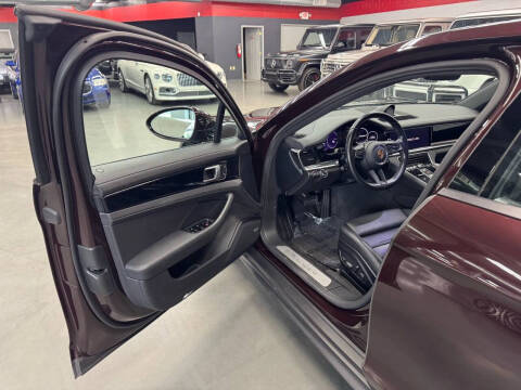 2022 Porsche Panamera