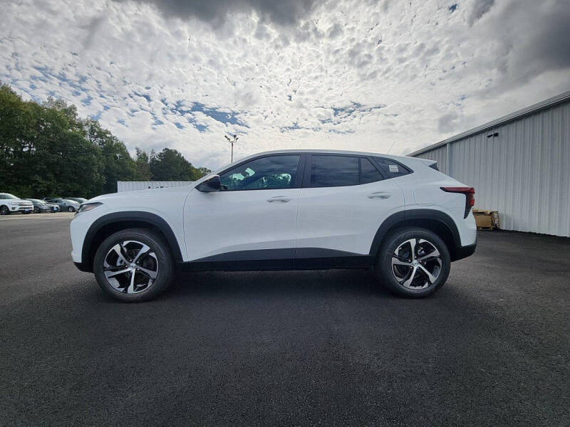 2025 Chevrolet Trax RS