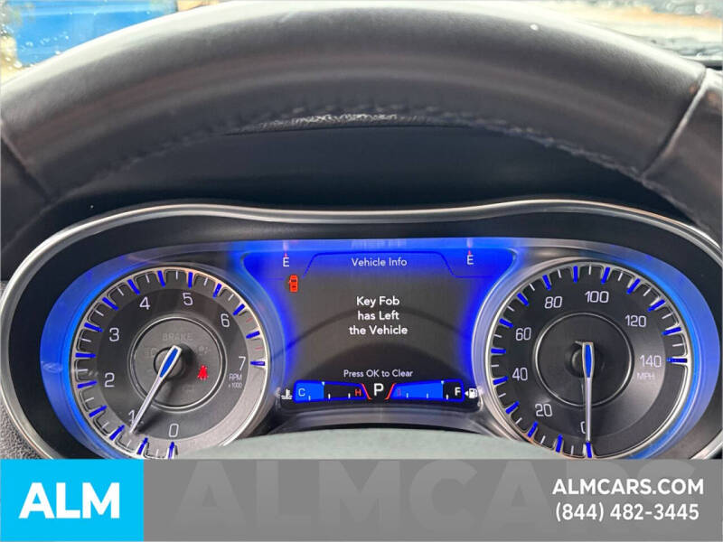 2021 Chrysler 300 Touring