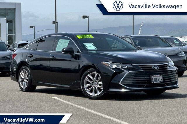 2019 Toyota Avalon XLE