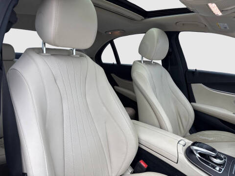 2019 Mercedes-Benz E-Class E 300