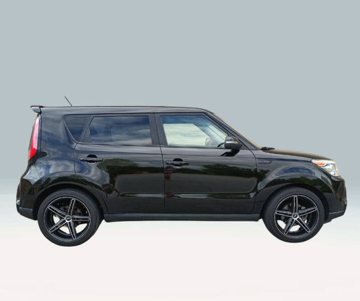 2014 Kia Soul Base photo 3