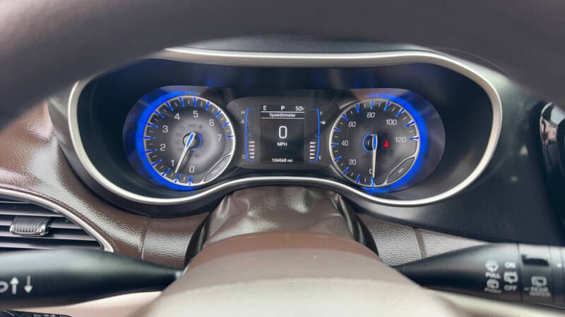 2020 Chrysler Pacifica Touring