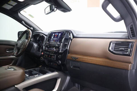 2021 Nissan Titan Platinum Reserve