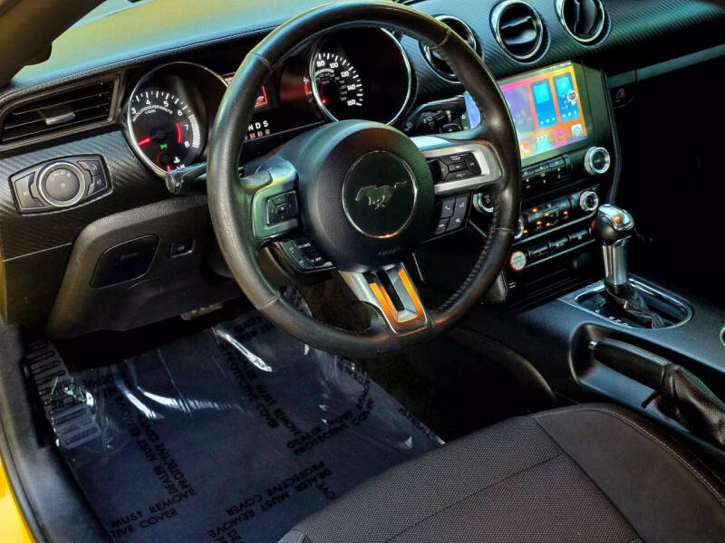 2015 Ford Mustang V6